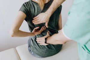 ¿Cómo identificar si sufro contracturas? | Clínica Guinova